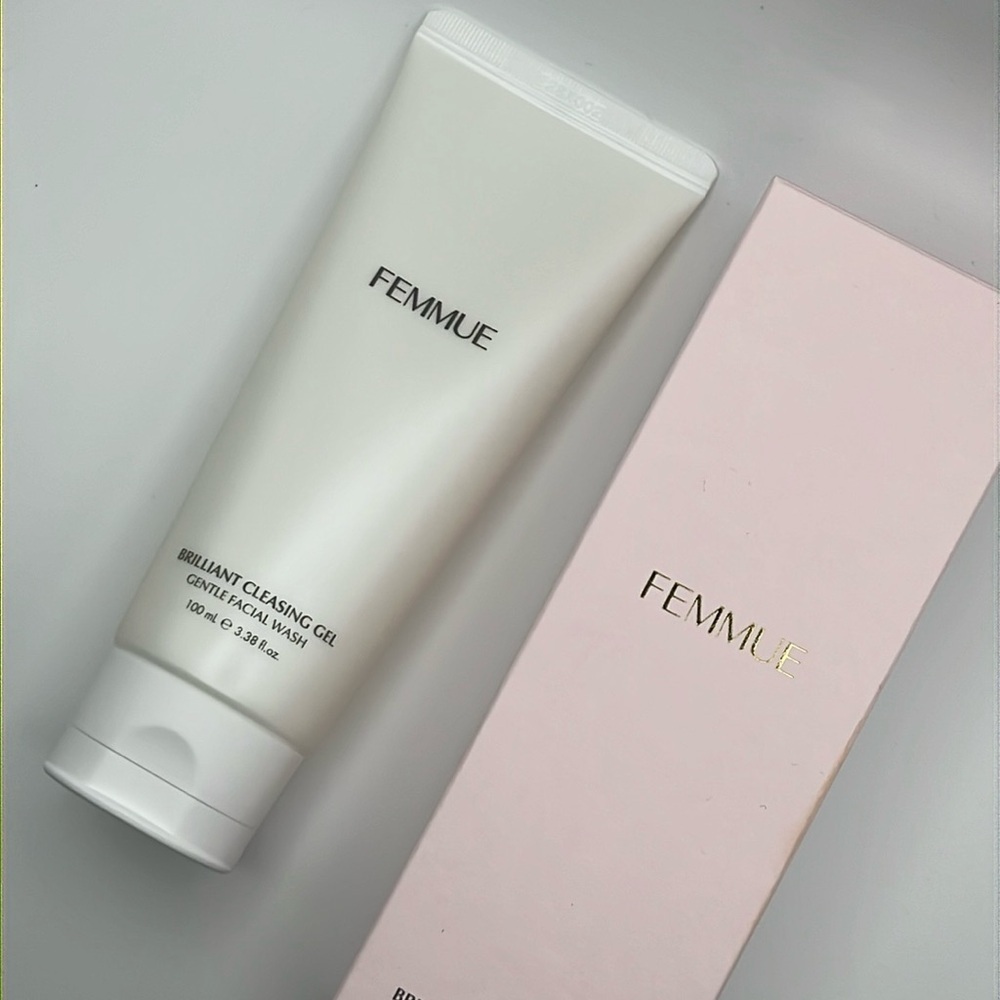 🆕 Femmue Brilliant Cleansing Gel